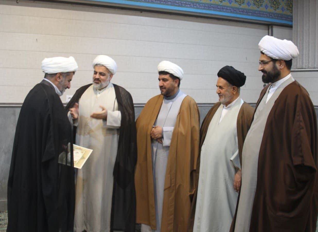 دبیر شورای اقامه نماز اداره کل تبلیغات اسلامی فارس منصوب شد