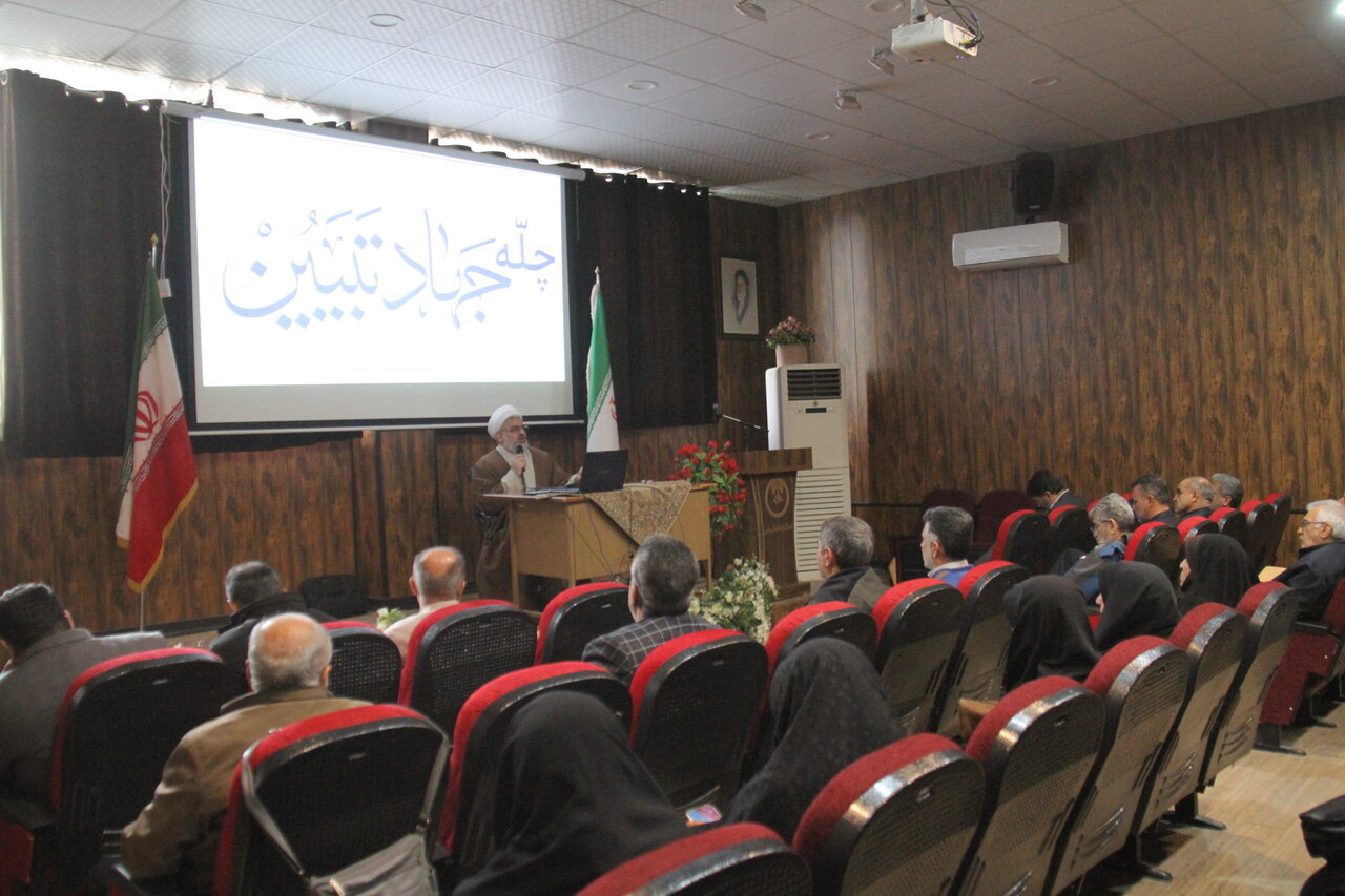 کم‌کاری در ارائه نظام معرفتی، از دلایل اصلی حوادث اخیر بود